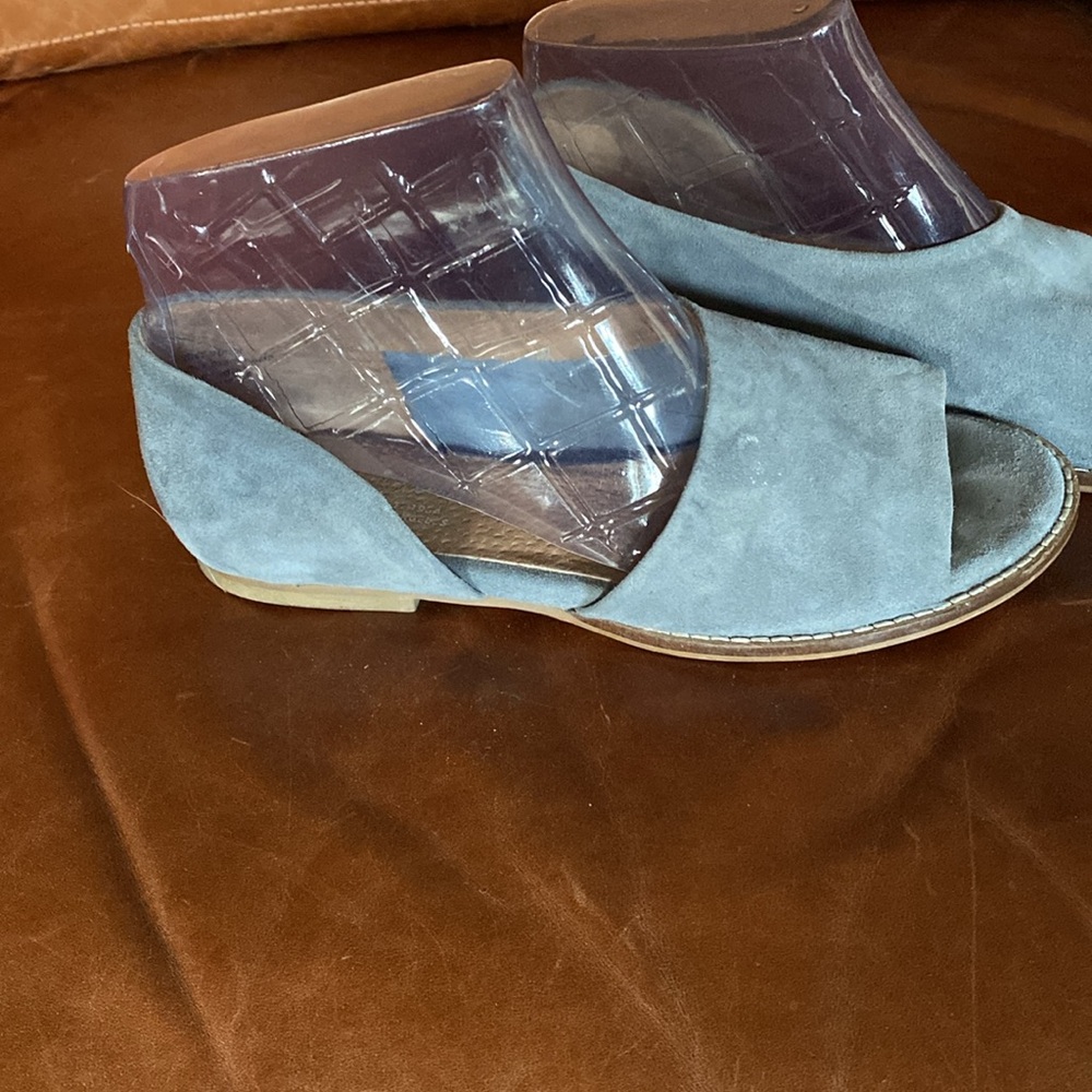 Anthropologie Seychelles Blue SUEDE Shoes Free Spirit 6 D’Orsay slip-on denim